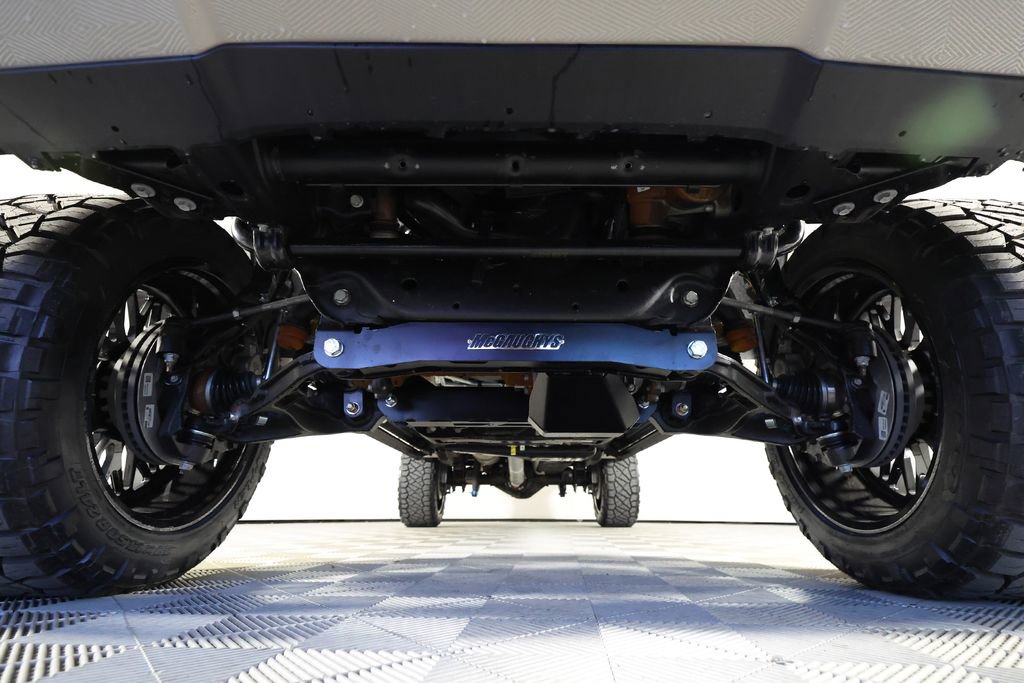 Used 2026 GMC Sierra 2500 AT4X image 45