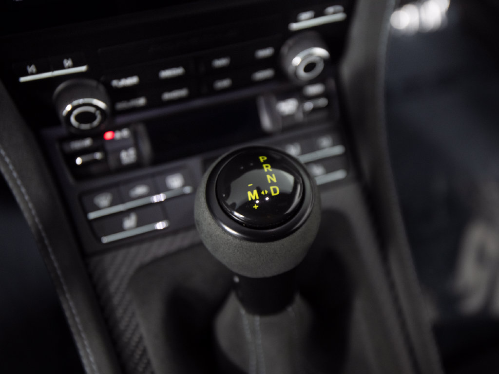 Certified 2025 Porsche 718 Cayman GT4 RS RWD image 27