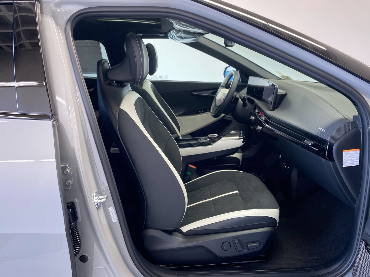New 2026 Kia EV6 GT-Line RWD image 30