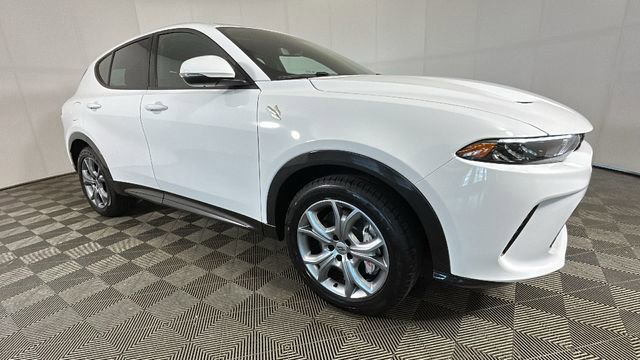Used 2024 Dodge Hornet R/T AWD/4WD image 2