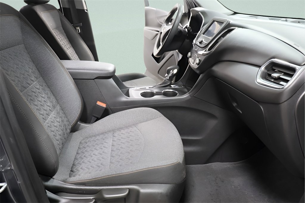 Used 2023 Chevrolet Equinox LT image 28