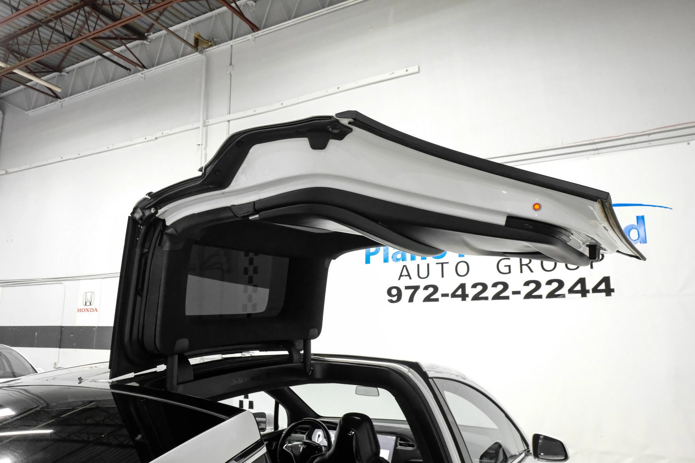 Used 2016 Tesla Model X P90D image 43