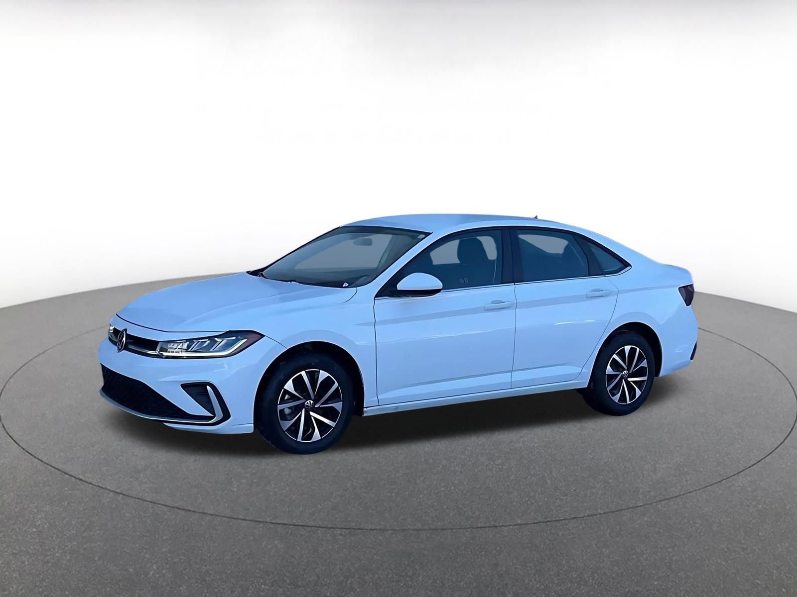 Used 2025 Volkswagen Jetta S image 8