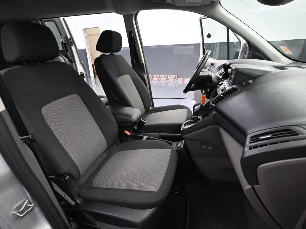 Used 2021 Ford Transit Connect XL image 46