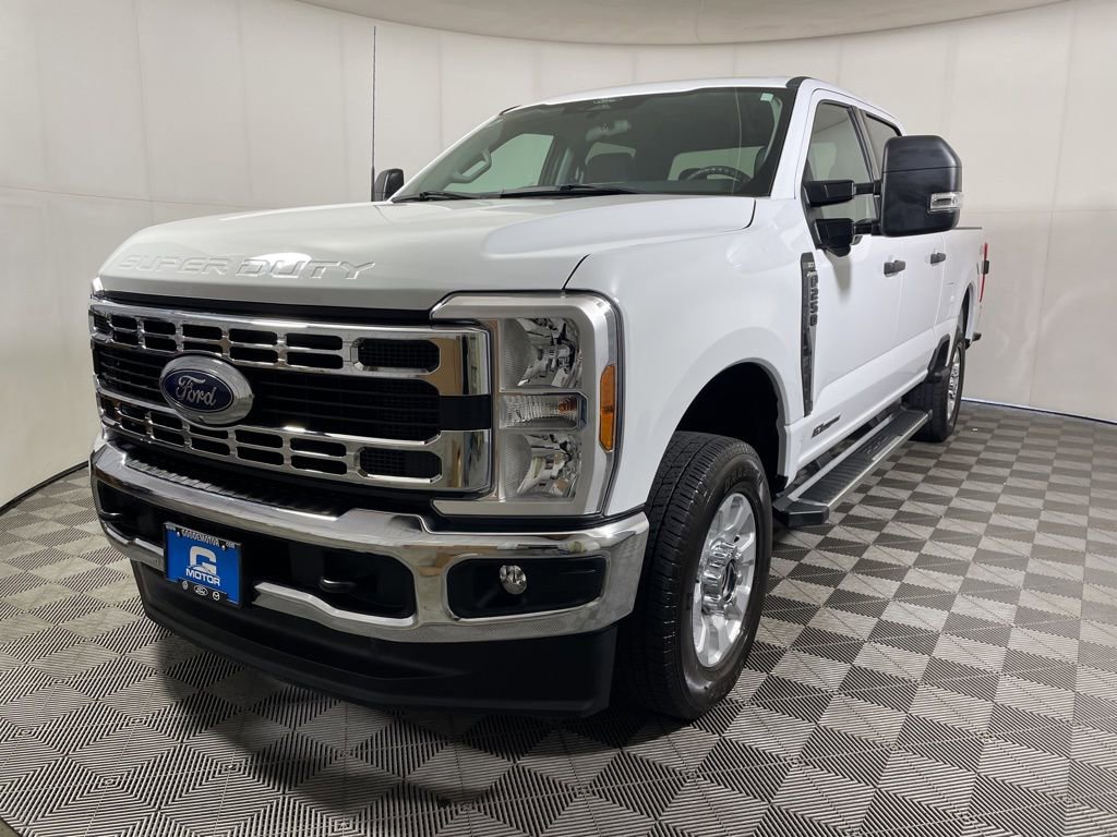 Used 2024 Ford F250 XLT w/ 360-Degree Camera Package AWD/4WD image 4