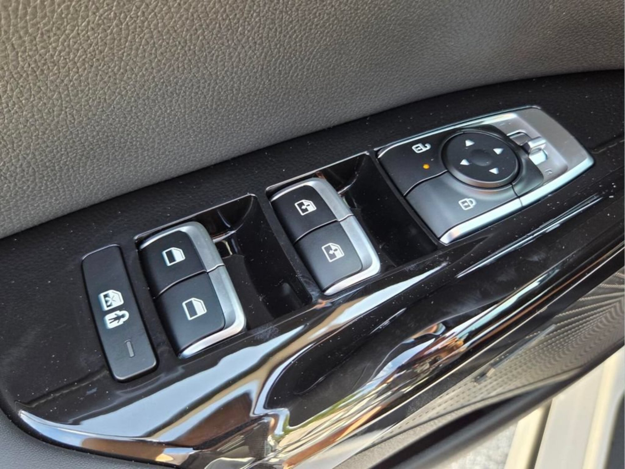 New 2026 Kia K5 GT-Line w/ GT-Line Premium Package FWD image 35