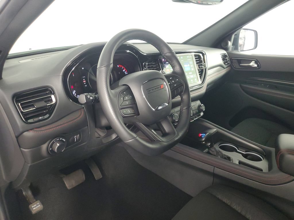 Used 2025 Dodge Durango GT w/ Blacktop Package RWD image 11