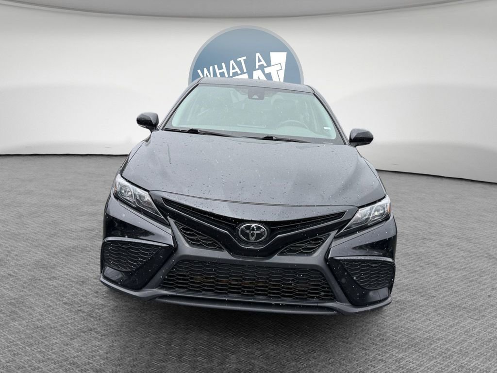 Used 2023 Toyota Camry SE image 8