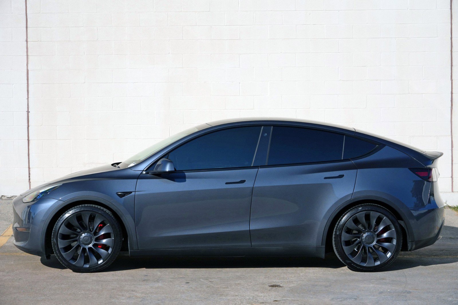 Used 2022 Tesla Model Y Performance AWD/4WD image 49