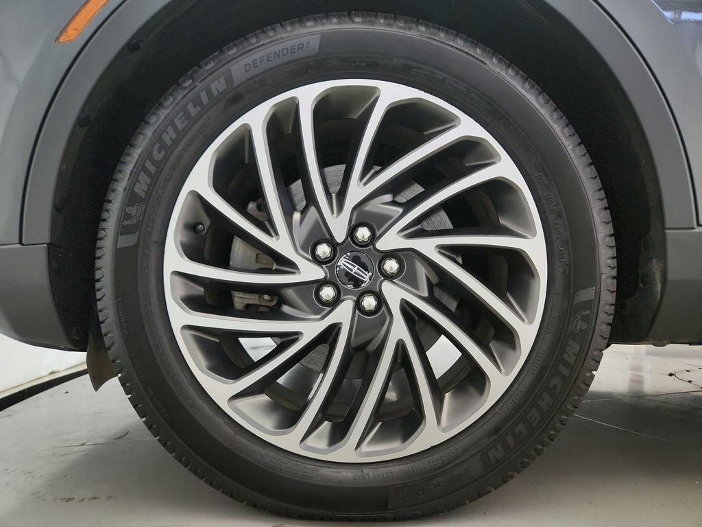 Used 2020 Lincoln Nautilus Reserve w/ Cargo Utility Package AWD/4WD image 38