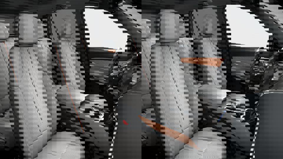 New 2026 Cadillac Vistiq Sport w/ LPO, Floor Liner Package image 30