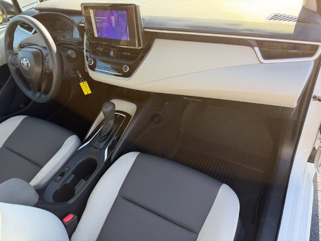 Certified 2025 Toyota Corolla LE FWD image 19