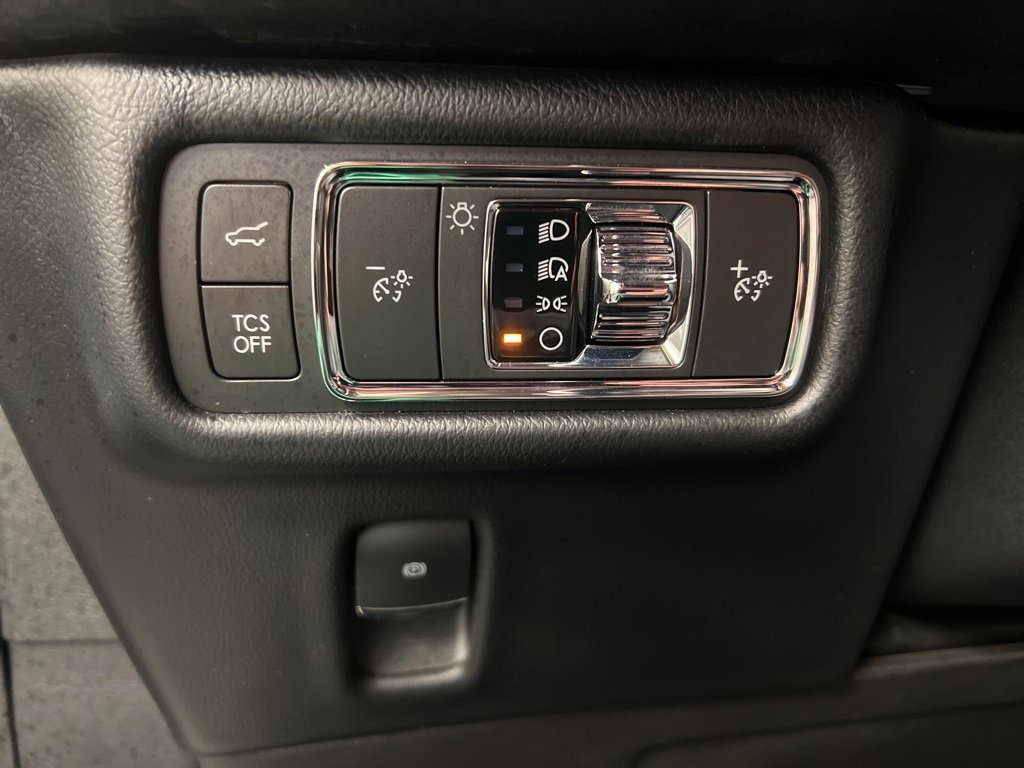 Certified 2022 Lincoln Nautilus AWD image 21