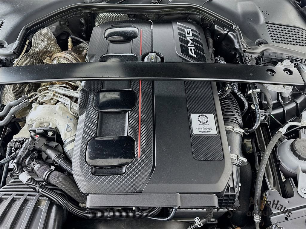 Used 2025 Mercedes-Benz C 63 AMG S image 37