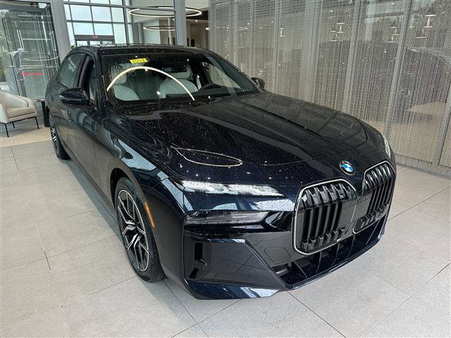 New 2025 BMW 760i xDrive w/ Executive Package image 1
