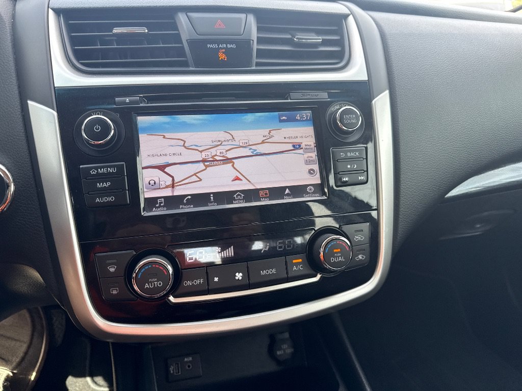 Used 2018 Nissan Altima 2.5 SL w/ 2.5 SL Technology Package FWD image 15