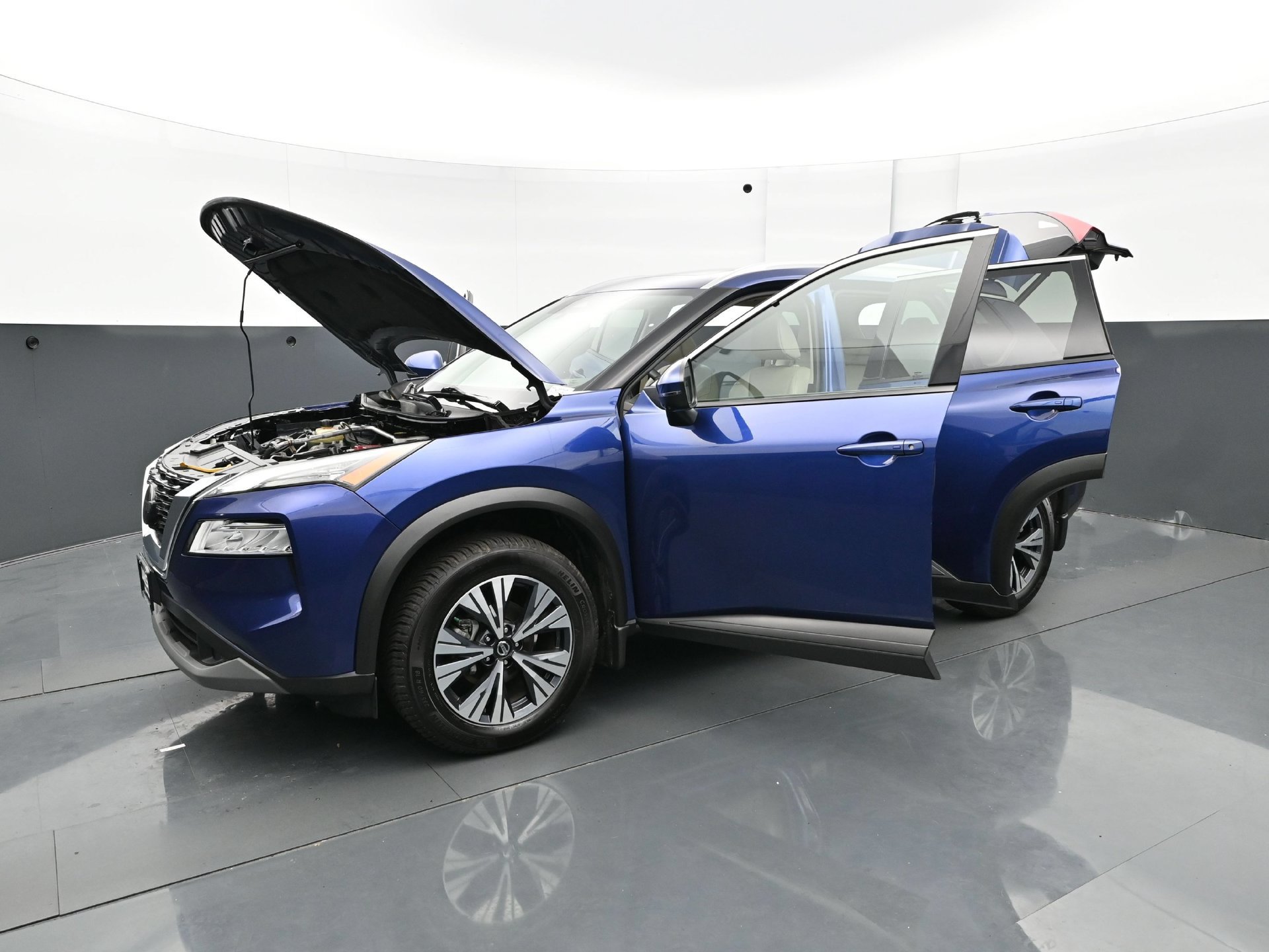 Used 2021 Nissan Rogue SV w/ Premium Package AWD/4WD image 35