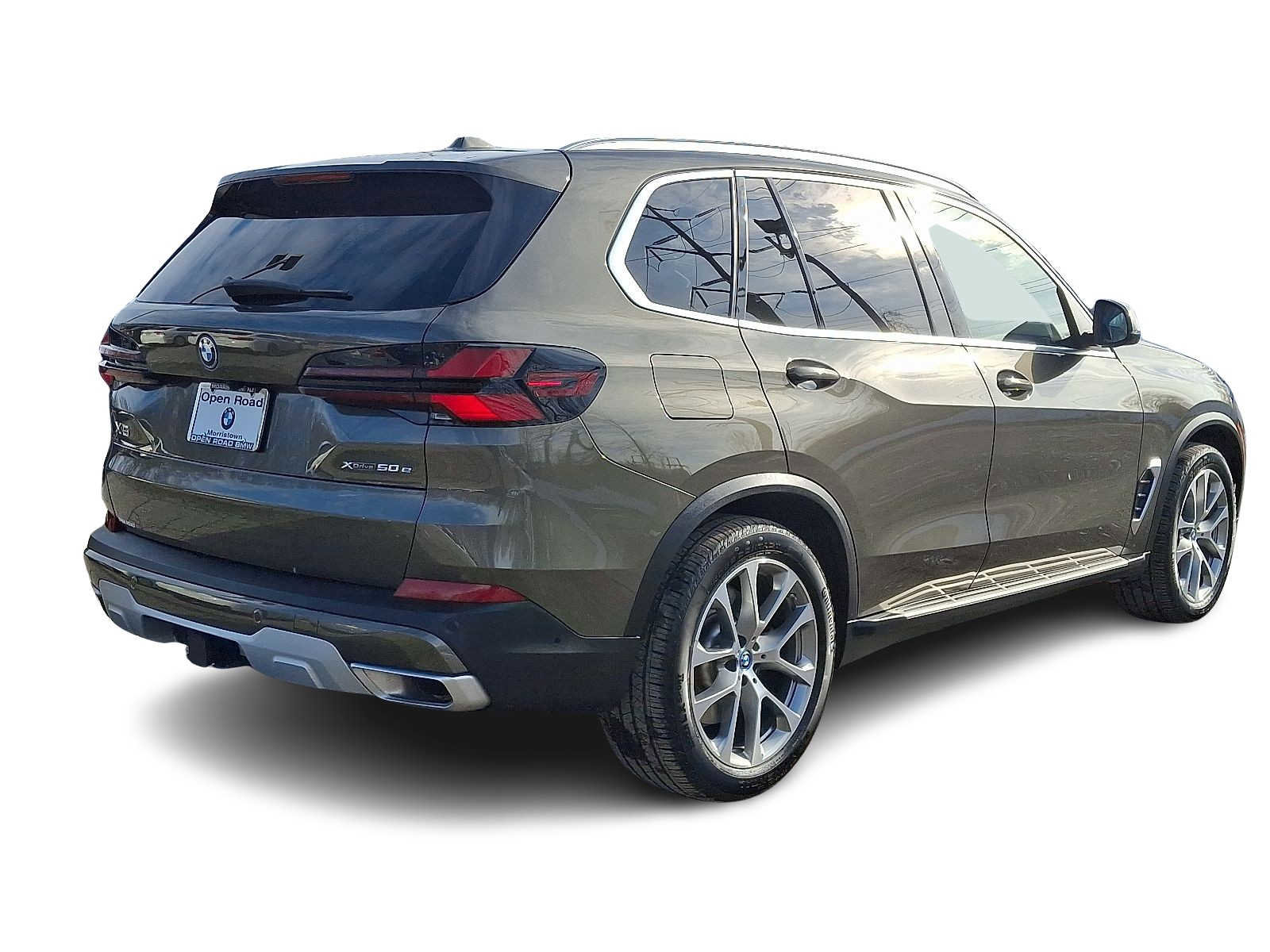 Used 2025 BMW X5 xDrive50e w/ Premium Package image 6