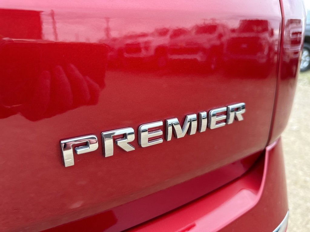 Certified 2023 Chevrolet Traverse Premier image 40