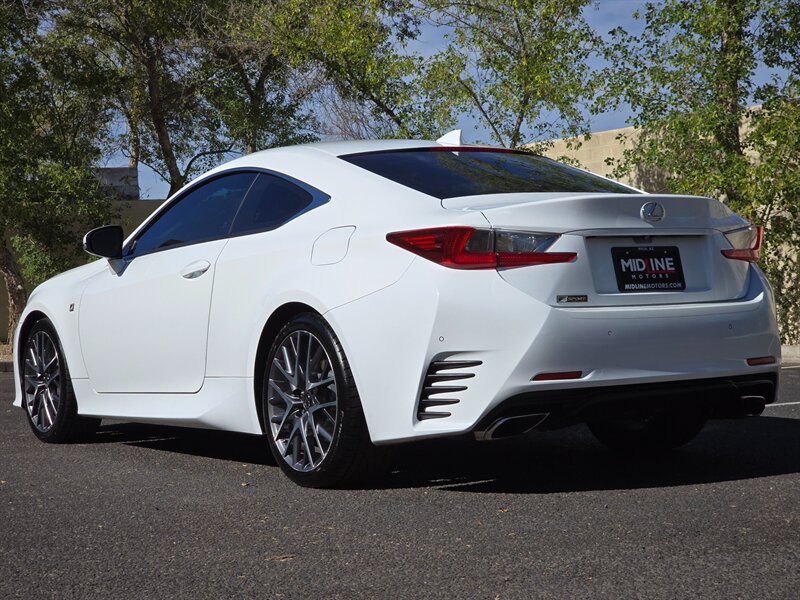 Used 2016 Lexus RC 200t RWD image 8