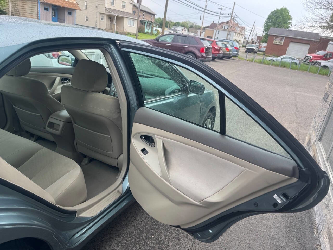 Used 2009 Toyota Camry SE FWD image 13