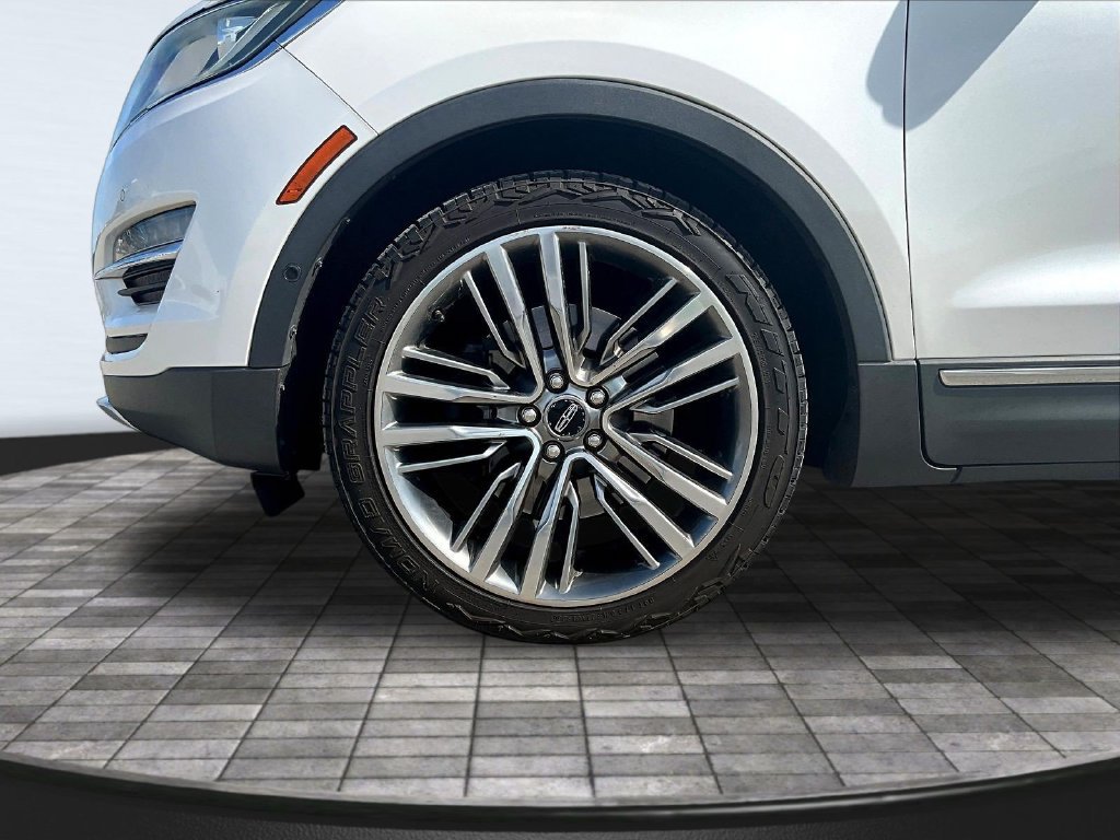 Used 2015 Lincoln MKC AWD w/ Equipment Group 102A Reserve image 37