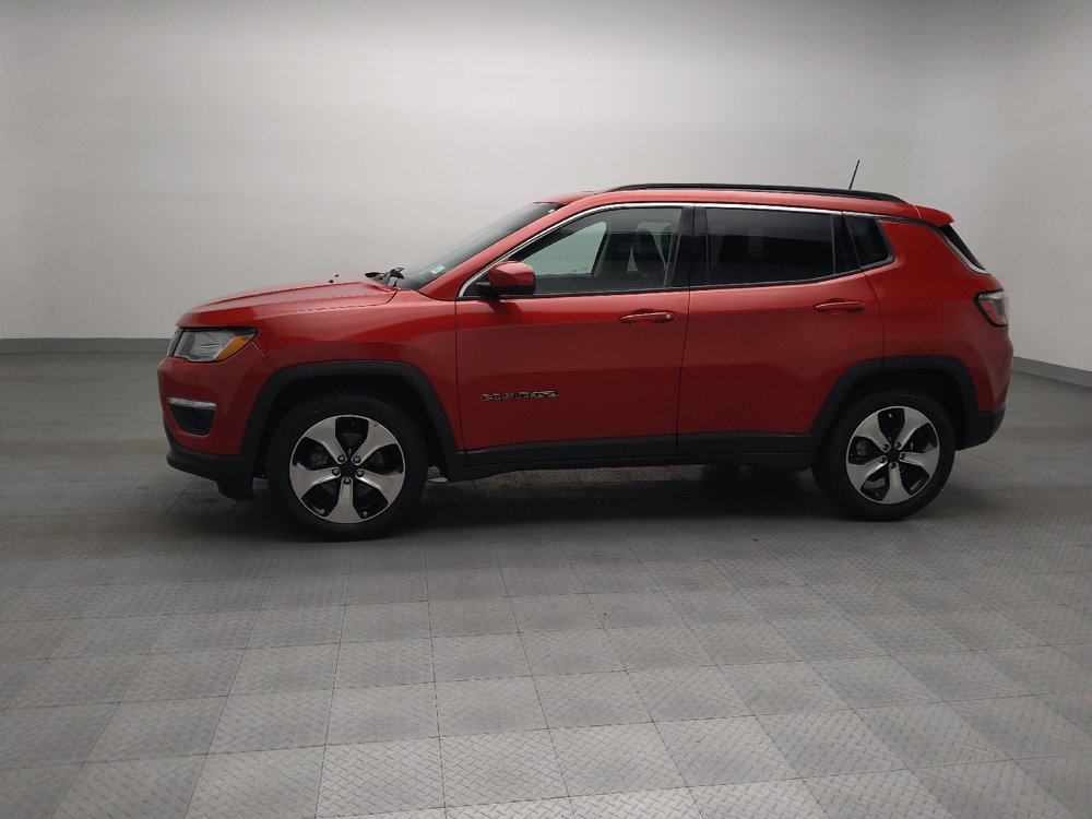 Used 2017 Jeep Compass Latitude w/ Popular Equipment Group FWD image 2