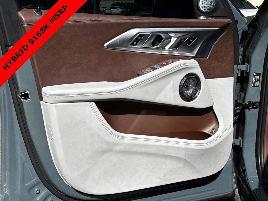 Used 2023 BMW XM image 16