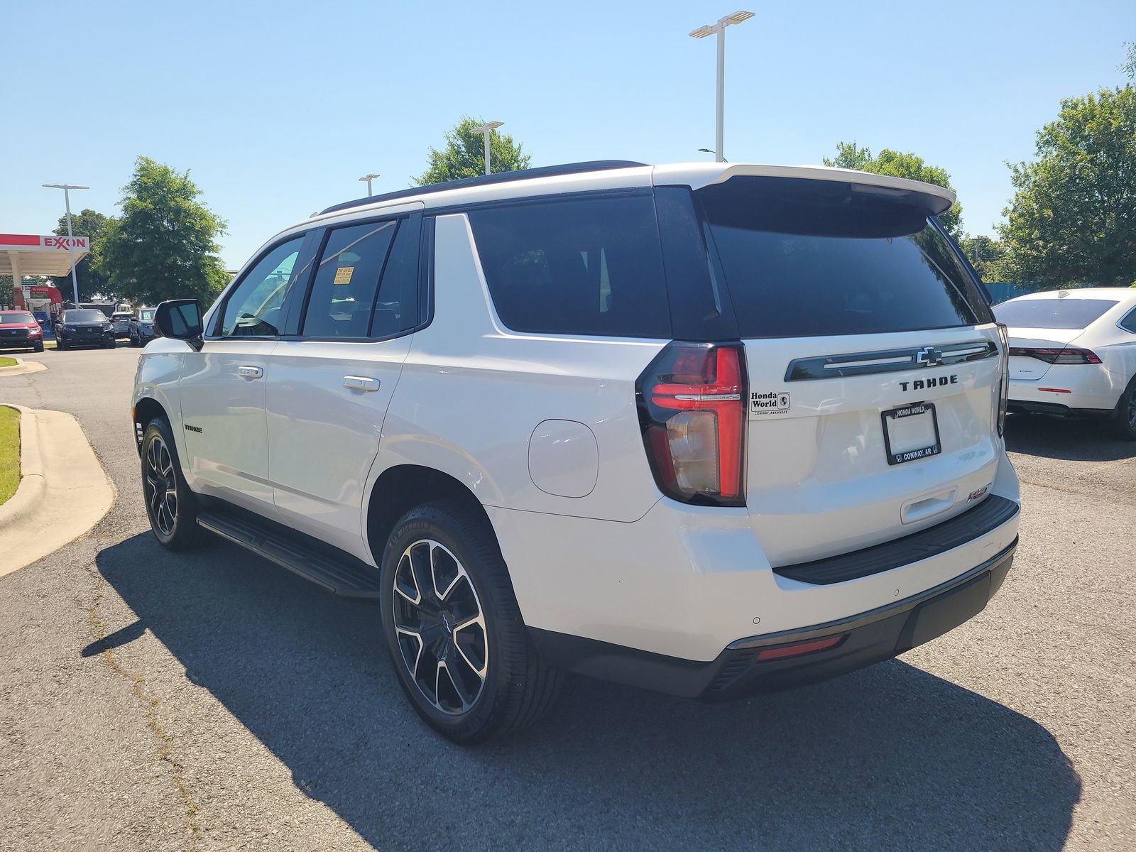 Used 2021 Chevrolet Tahoe RST w/ Luxury Package AWD/4WD image 5