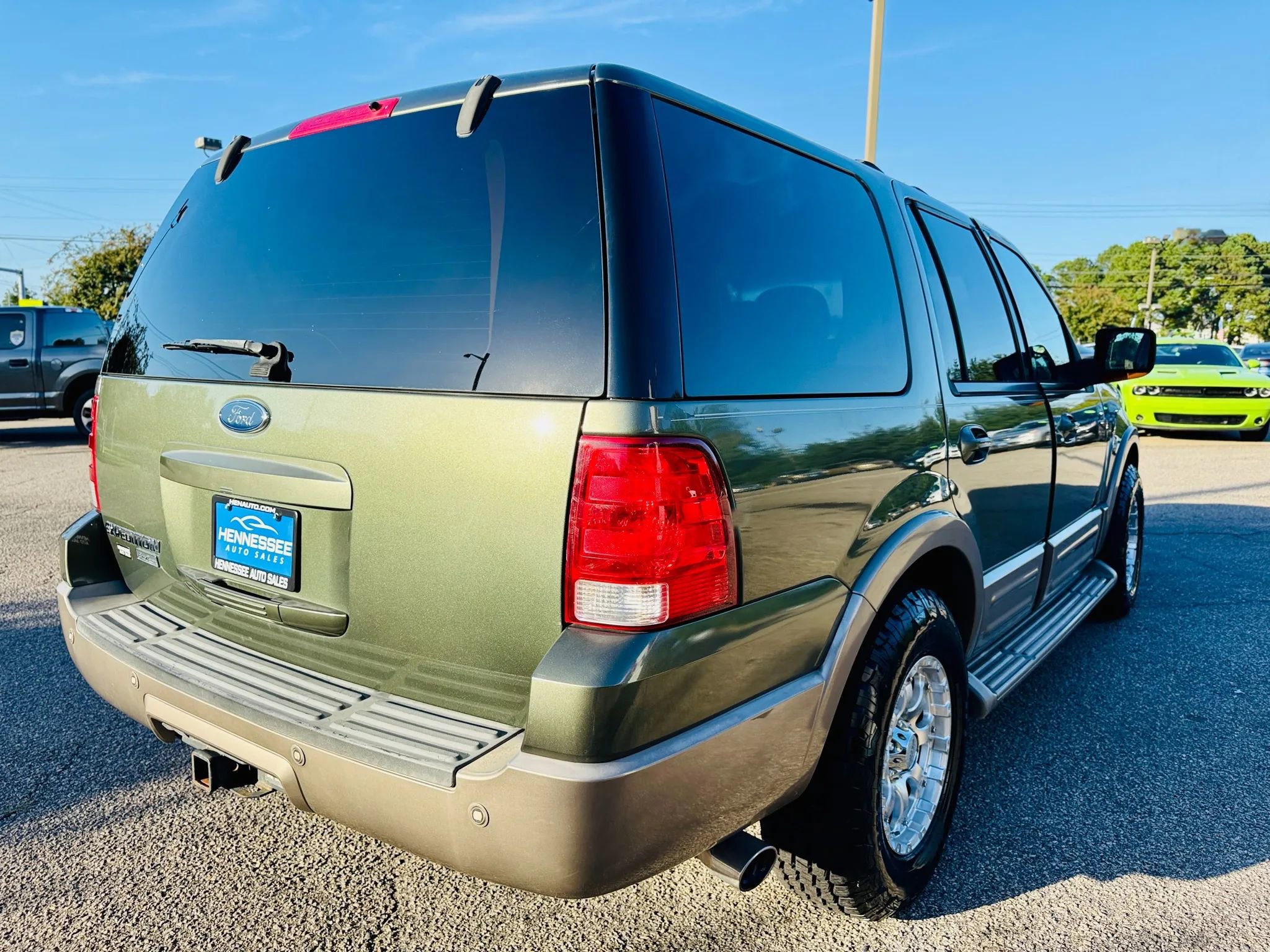 Used 2004 Ford Expedition Eddie Bauer image 22