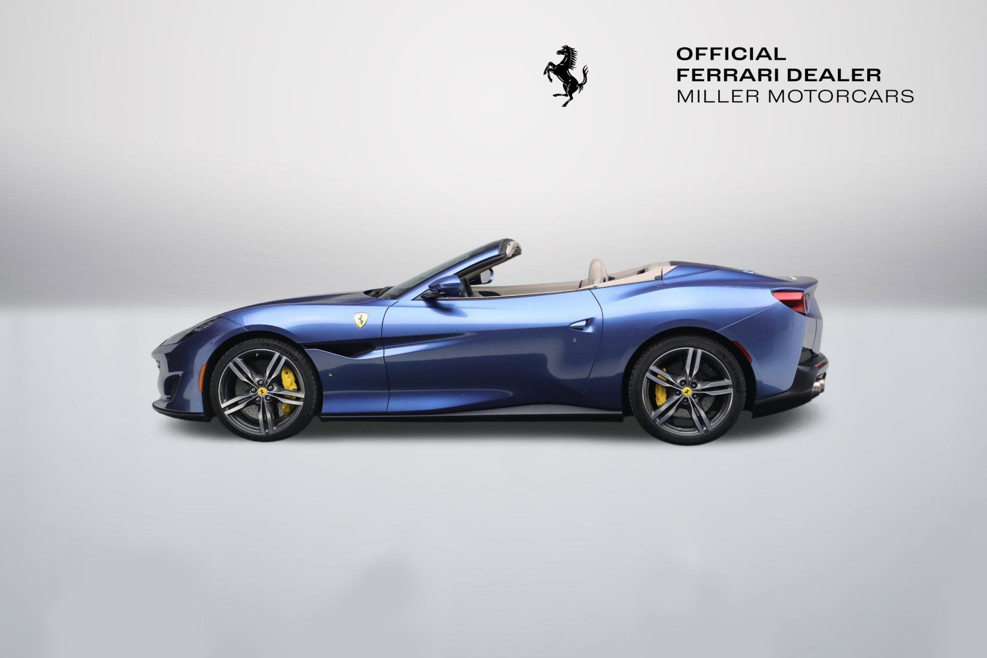 Certified 2020 Ferrari Portofino image 4