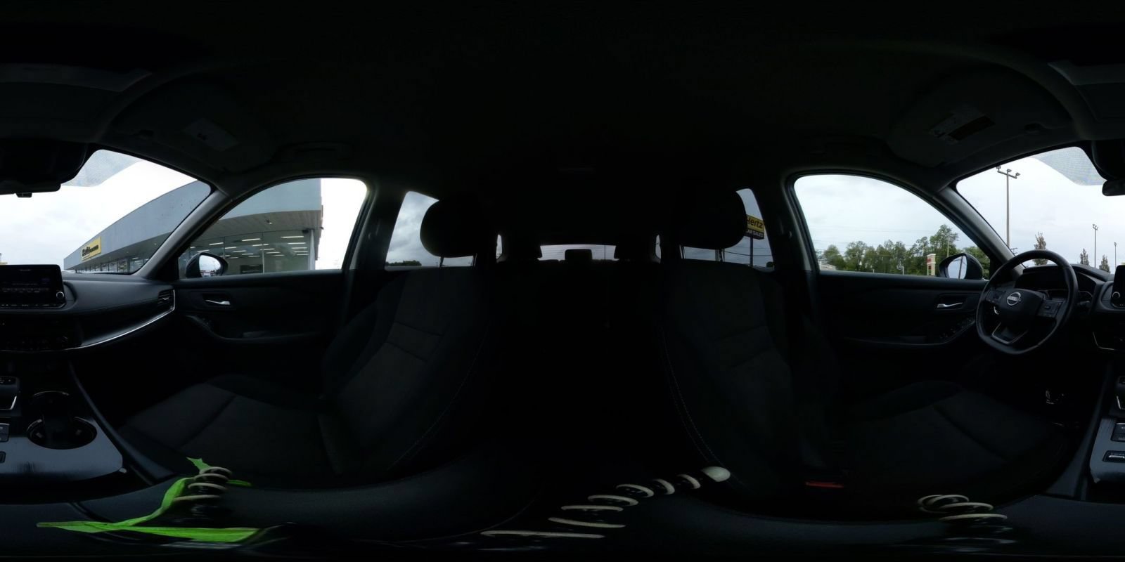 Used 2025 Nissan Rogue SV FWD image 37