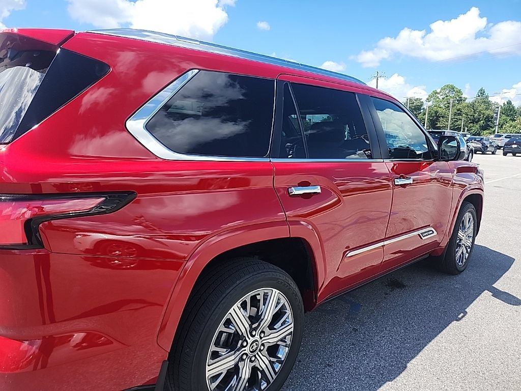 Used 2024 Toyota Sequoia Capstone AWD/4WD image 24