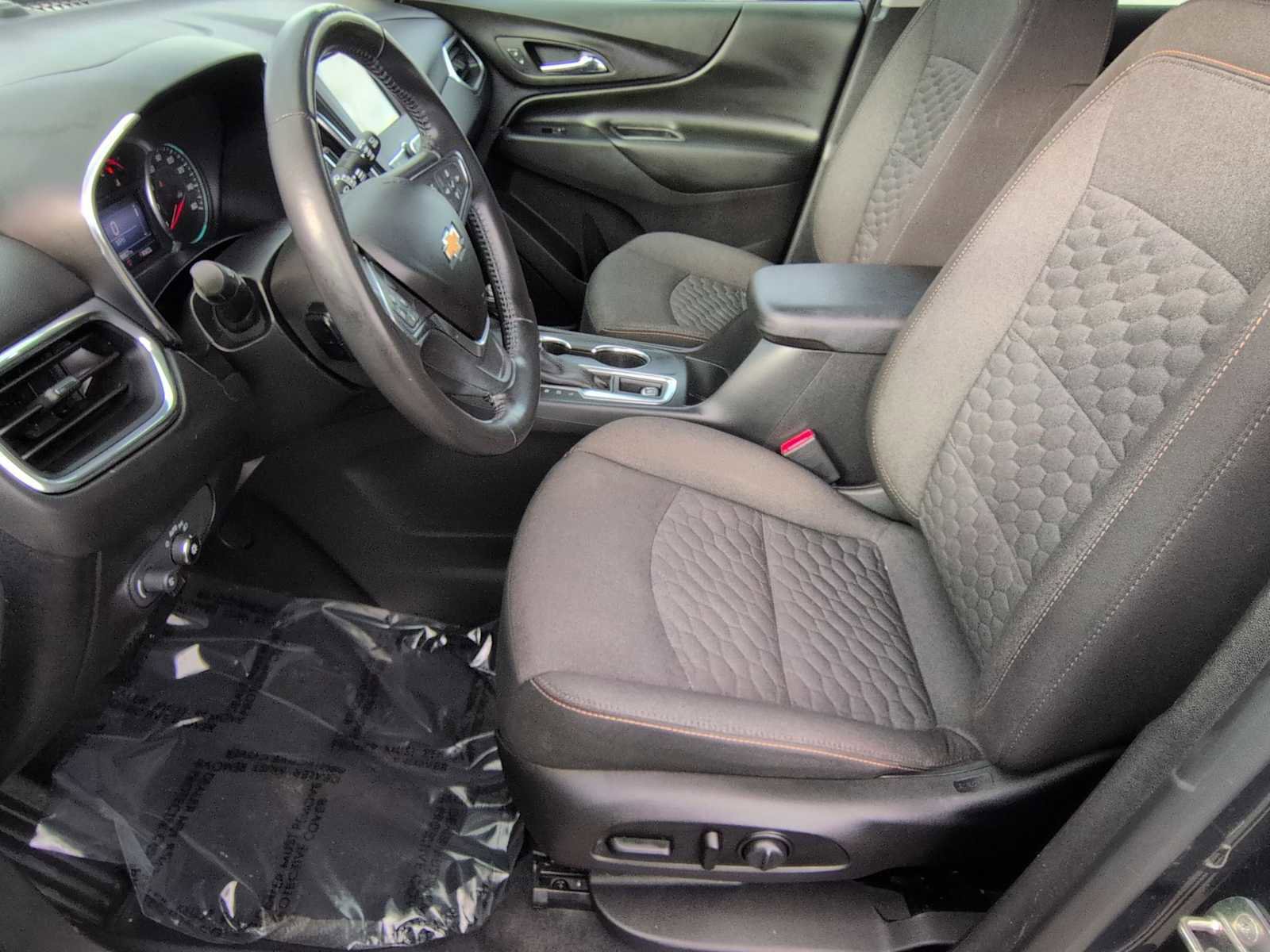 Used 2019 Chevrolet Equinox LT image 17