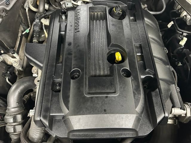 Used 2017 Ford Mustang Premium RWD image 10