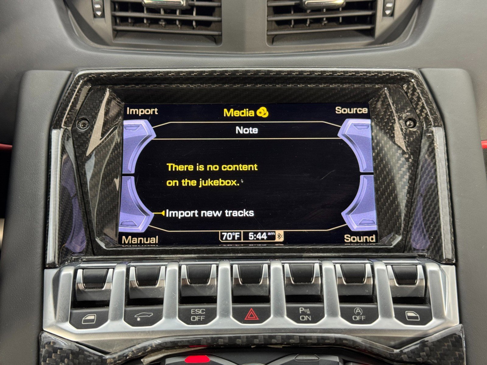 Used 2017 Lamborghini Aventador S image 31