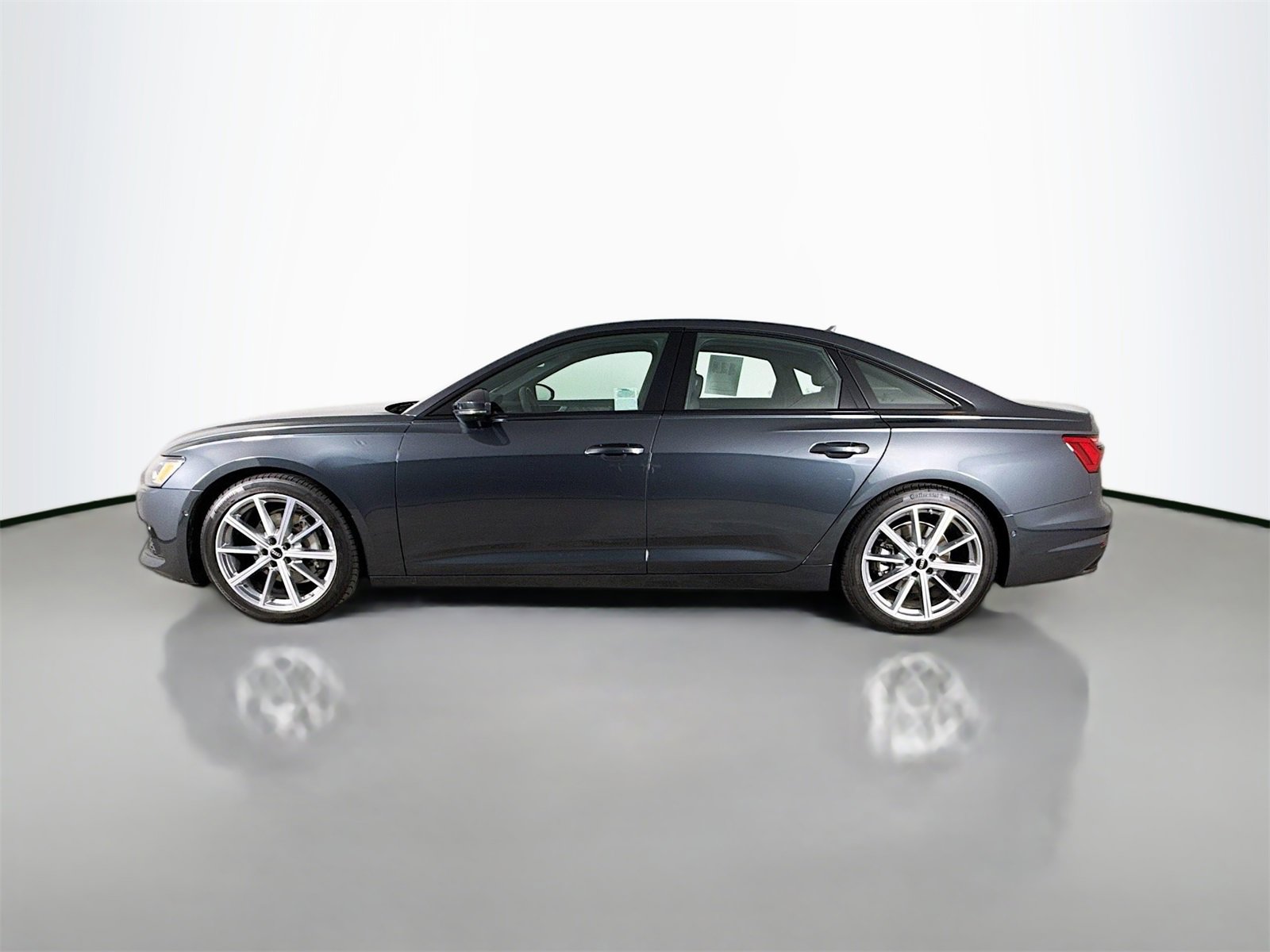 Certified 2025 Audi A6 2.0T Premium image 4