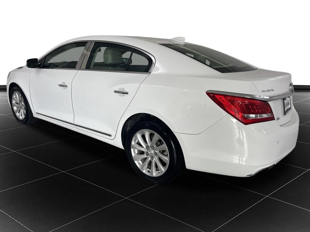 Used 2016 Buick LaCrosse Leather FWD image 3