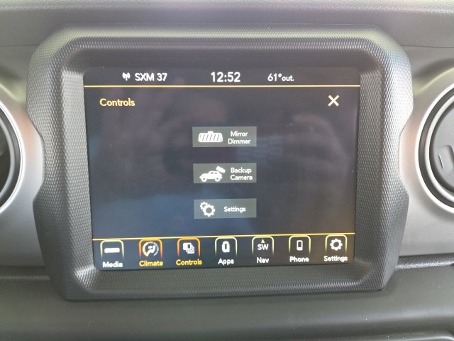 Used 2021 Jeep Wrangler Sport S image 10