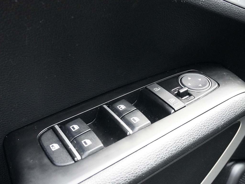 Used 2024 Kia Soul LX w/ Option Group 015 FWD image 37