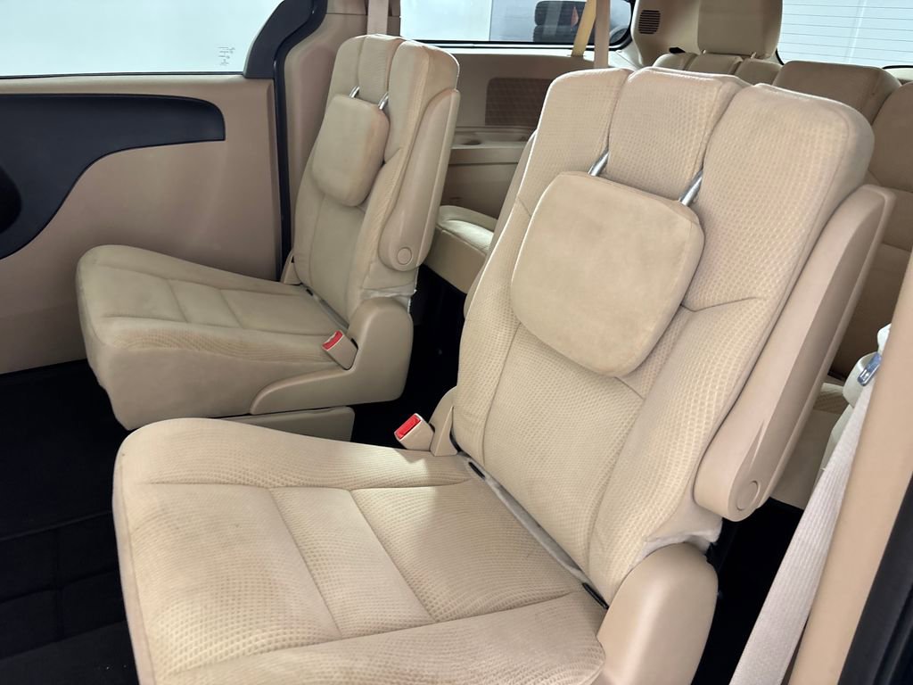 Used 2016 Dodge Grand Caravan SE w/ Quick Order Package 29E SE image 26