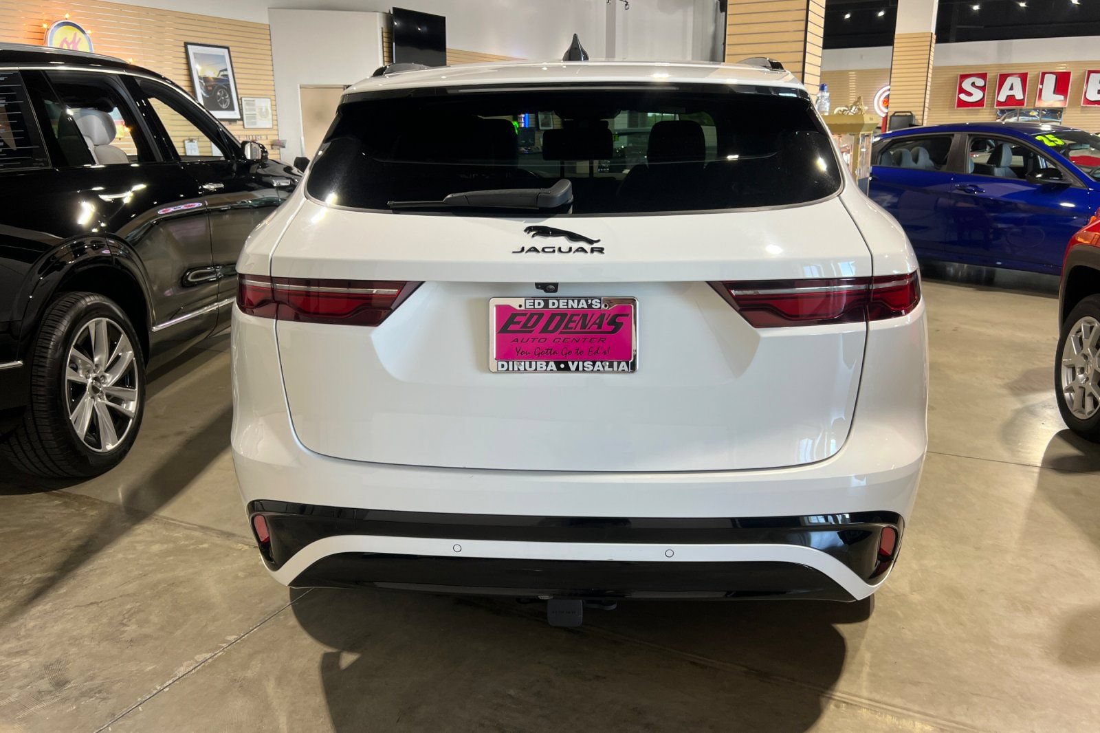 Used 2025 Jaguar F-PACE R-Dynamic S AWD/4WD image 6
