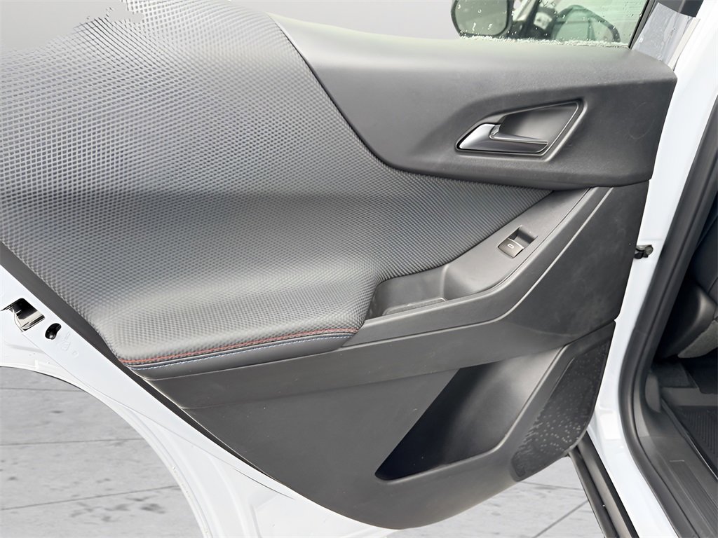 New 2026 Chevrolet Equinox RS image 32