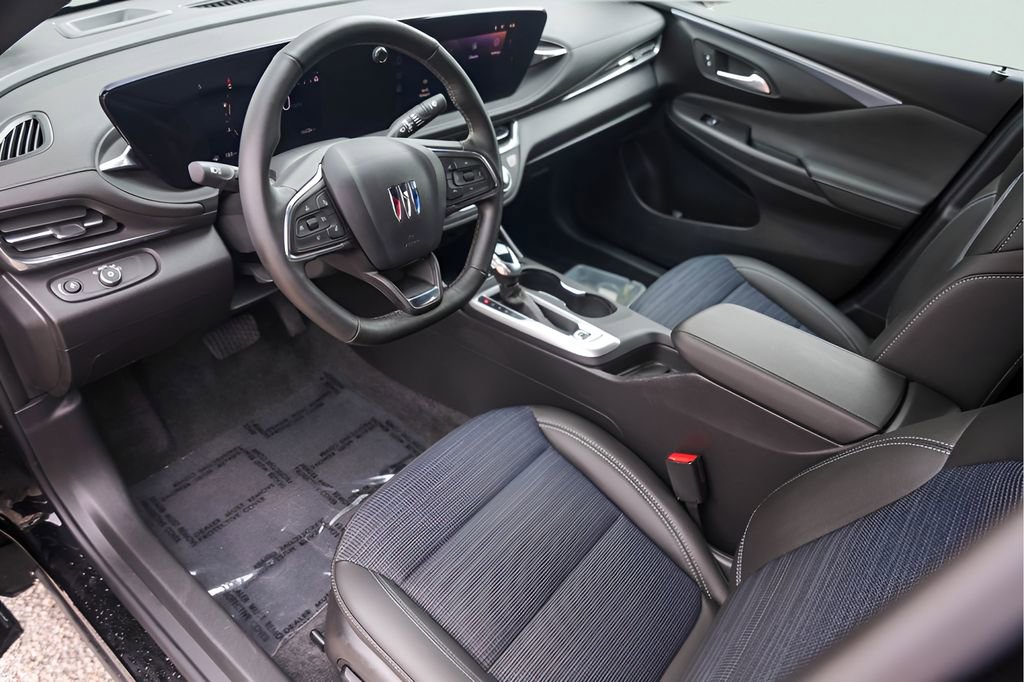 Used 2024 Buick Envista Preferred w/ Convenience I Package FWD image 13