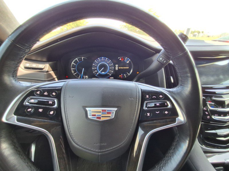 Used 2020 Cadillac Escalade ESV Platinum AWD/4WD image 13
