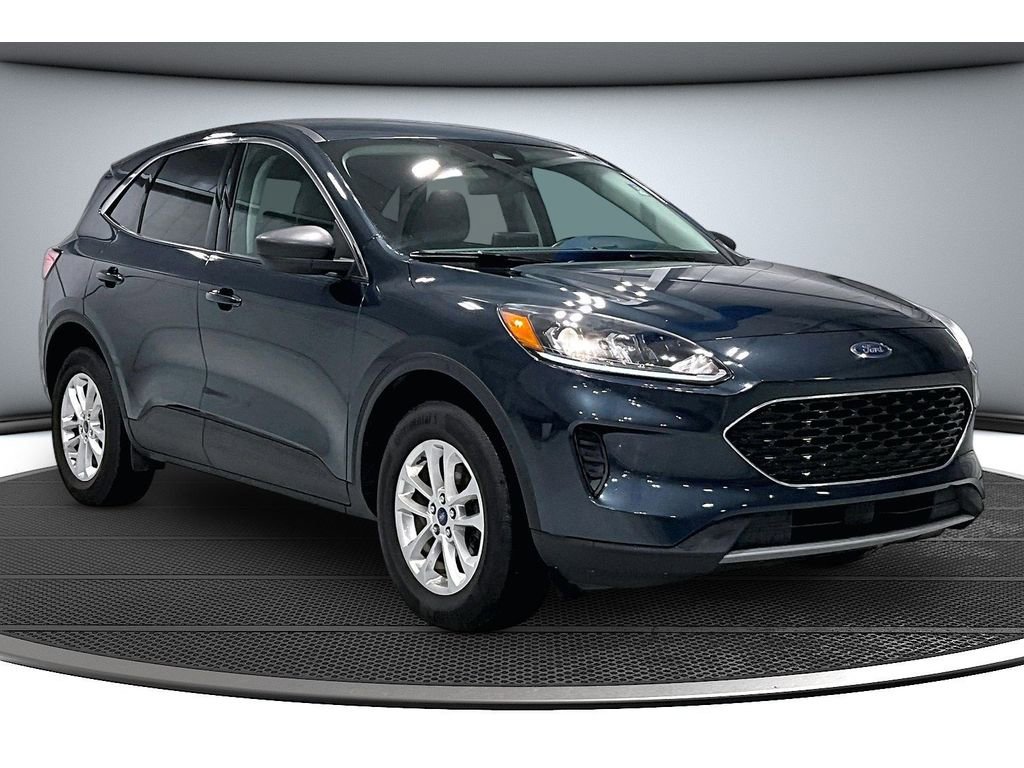 Used 2022 Ford Escape SE w/ Convenience Package AWD/4WD image 2