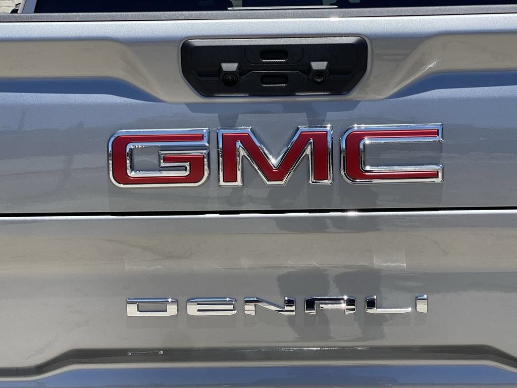 New 2026 GMC Sierra 2500 Denali w/ Denali Reserve Package AWD/4WD image 31