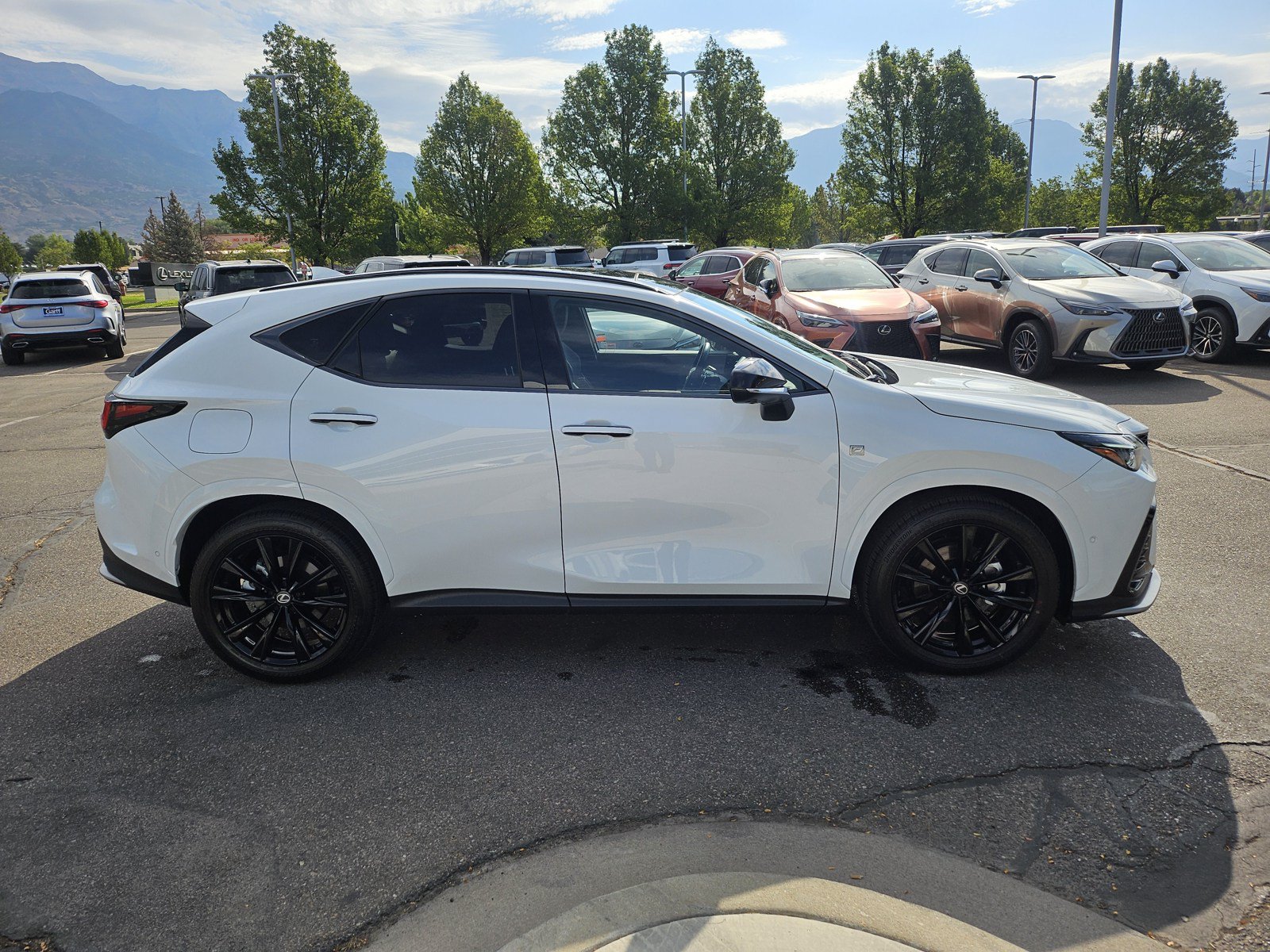 Used 2026 Lexus NX 450h+ F Sport w/ Accessory Package (2T) AWD/4WD image 4