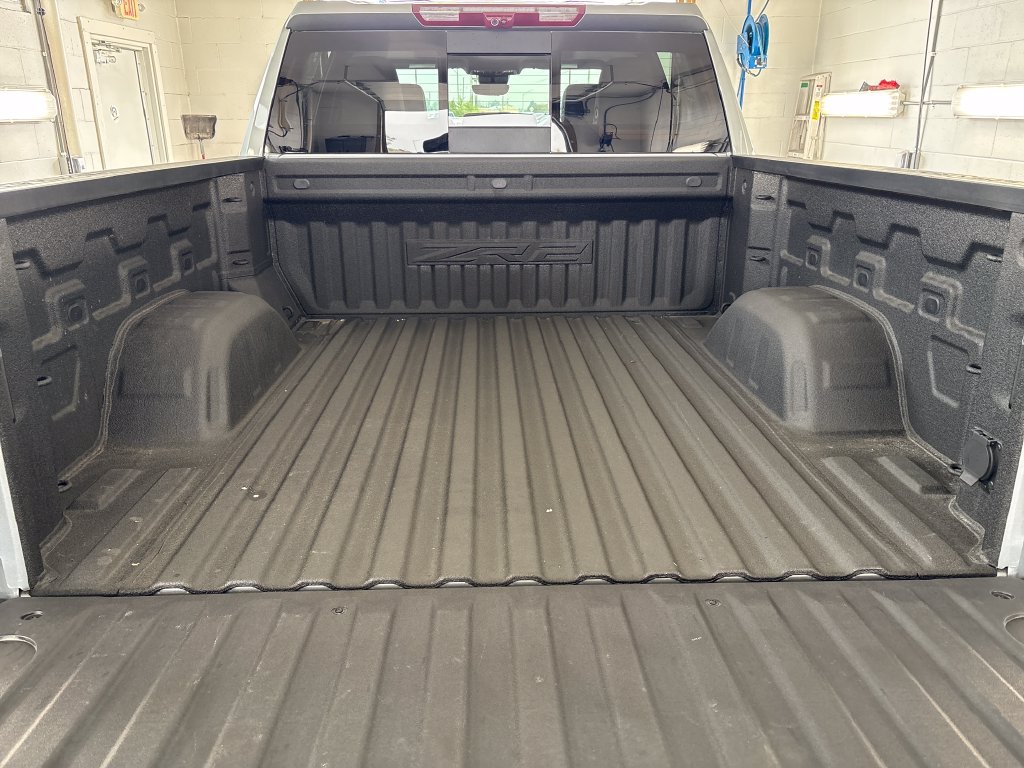 Used 2023 Chevrolet Silverado 1500 ZR2 w/ Technology Package AWD/4WD image 33
