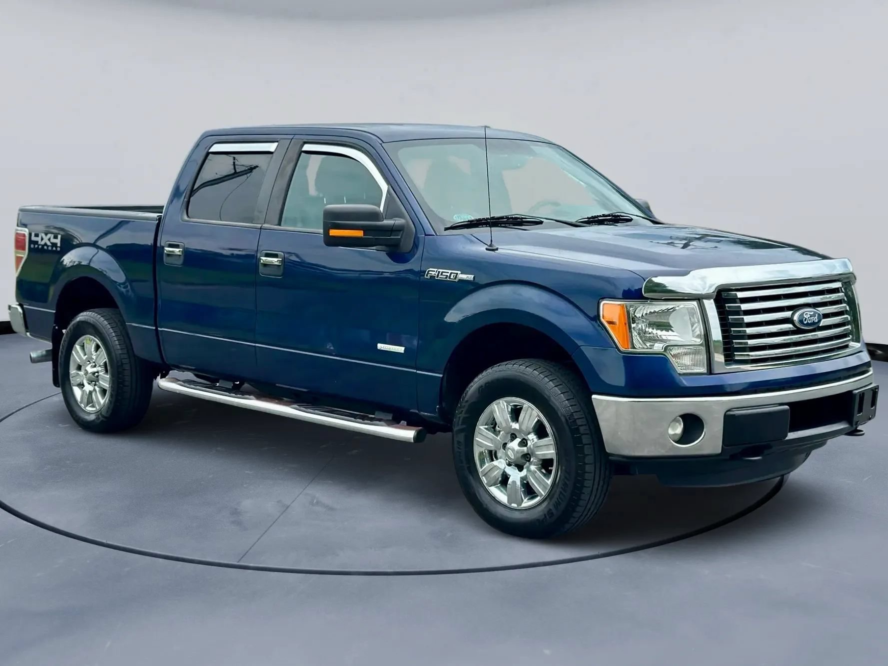 Used 2012 Ford F150 XLT w/ XLT Chrome Pkg AWD/4WD image 10